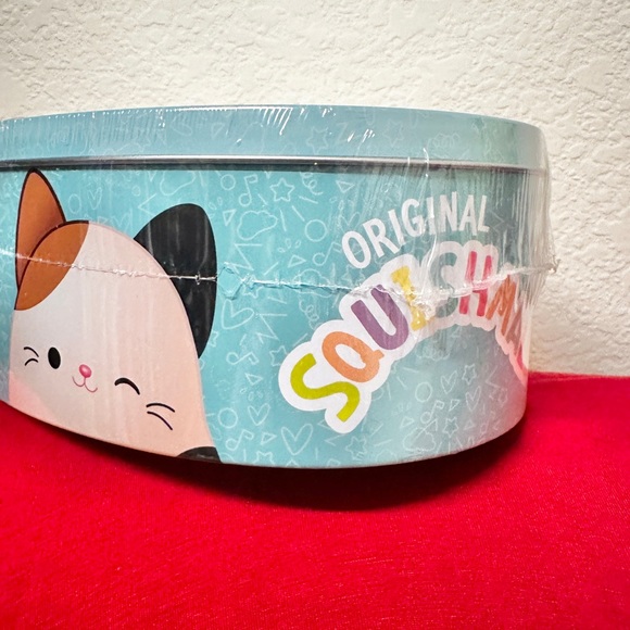 Squishmallow CARLOS the CRAB COLLECTOR’S TIN NEW UNOPENED - Picture 3 of 5